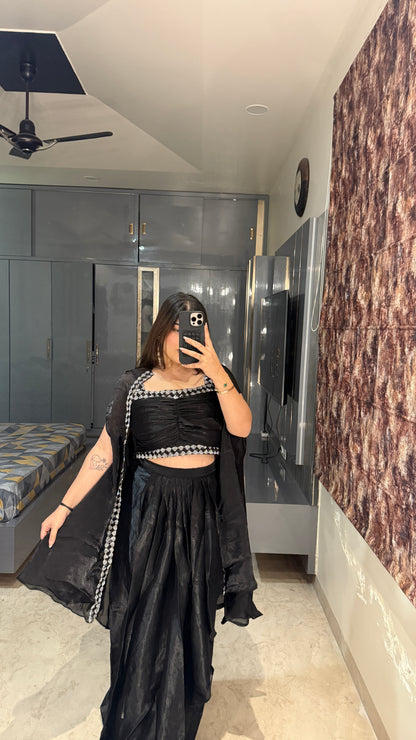 Black blings