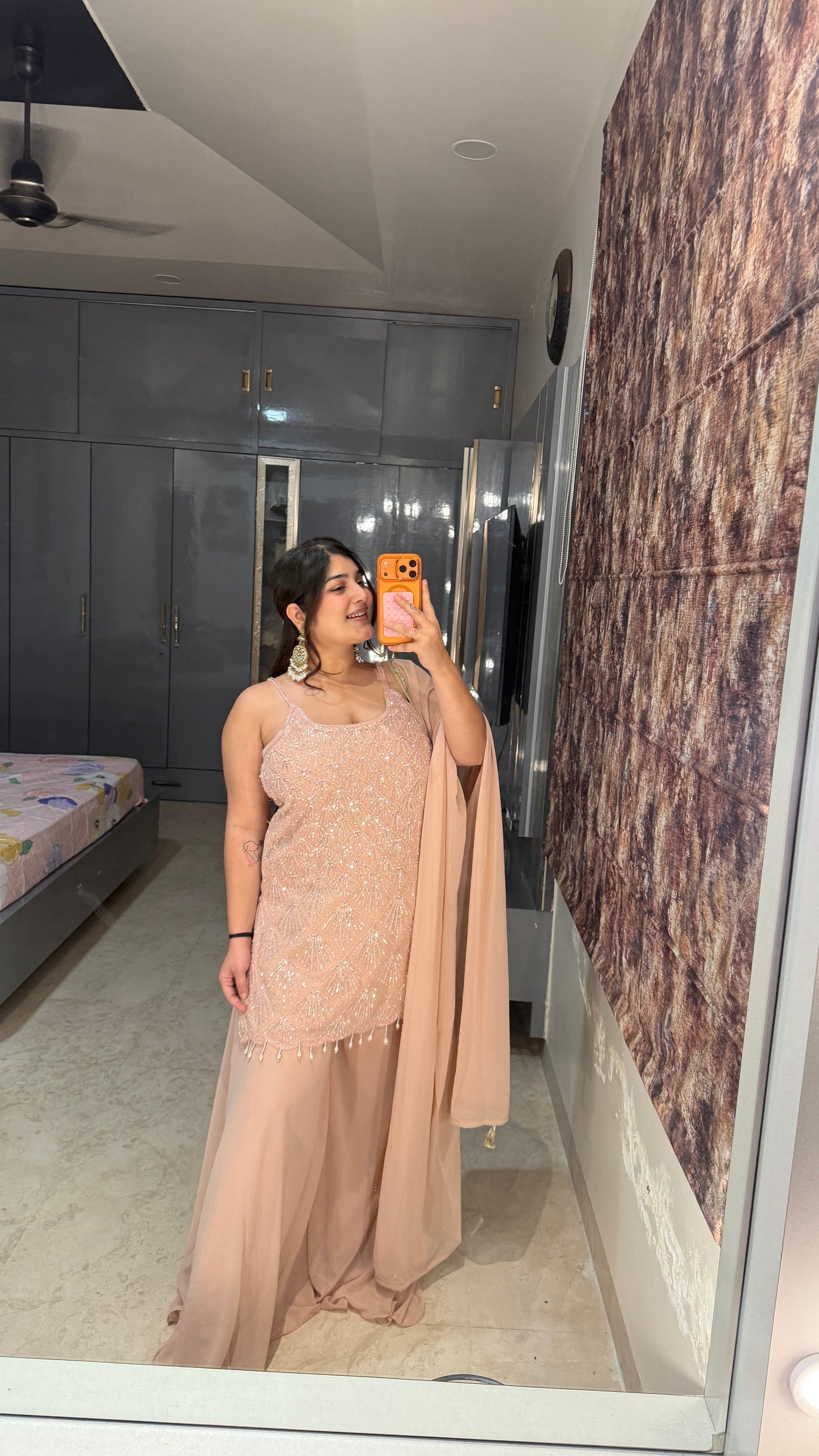 Zarina outfit