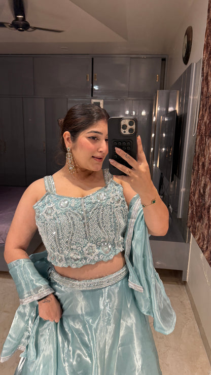 Kashmira lehenga