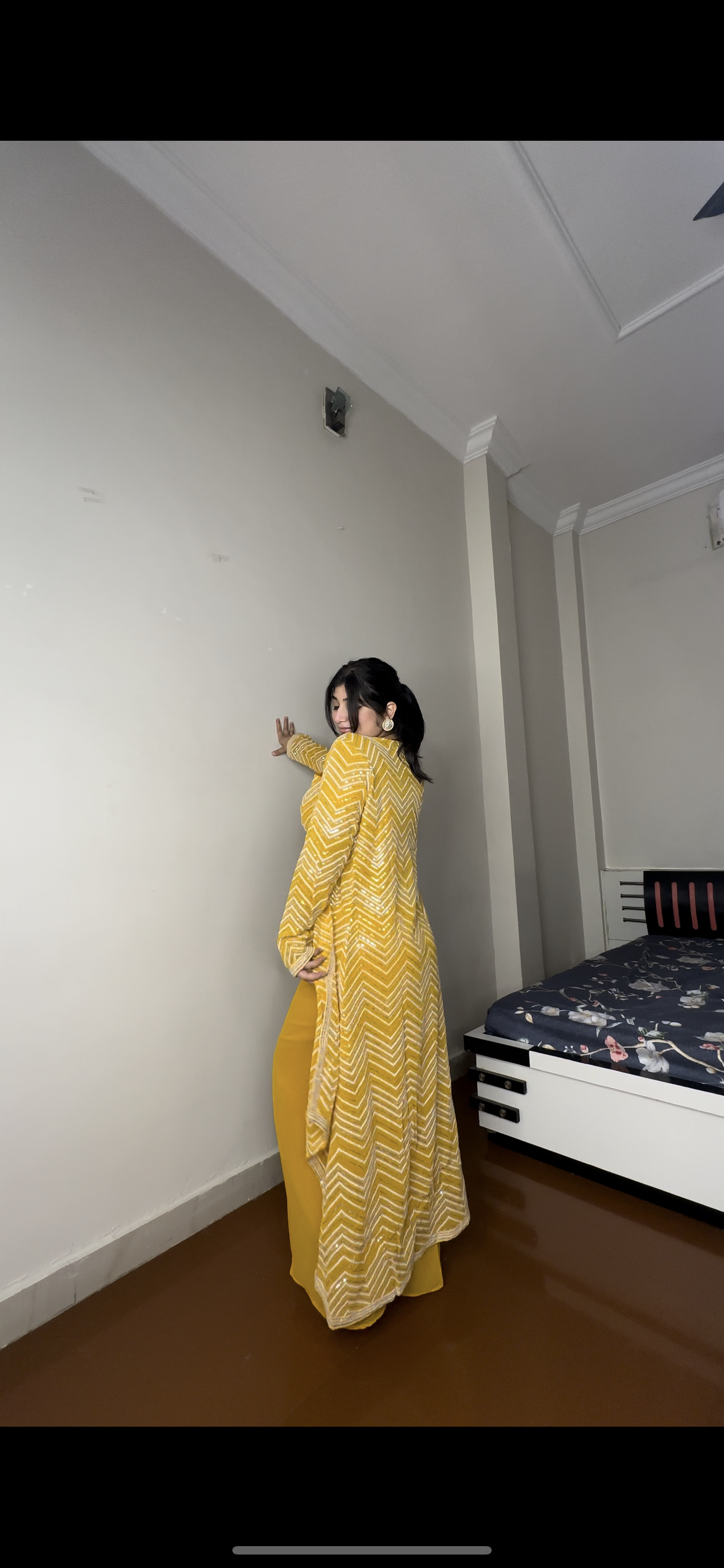 Fully embroidered long shrug set