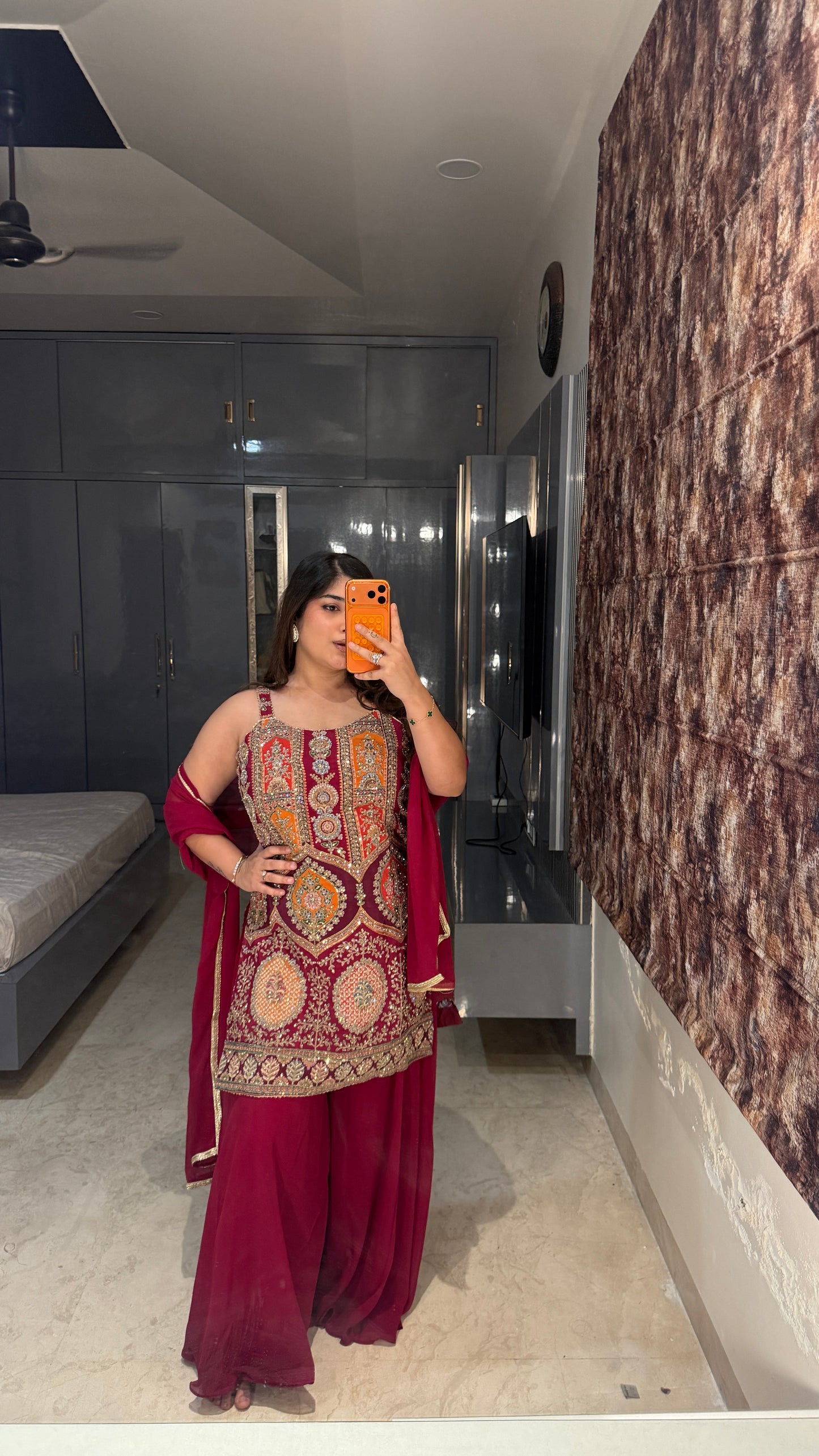 Maahi set
