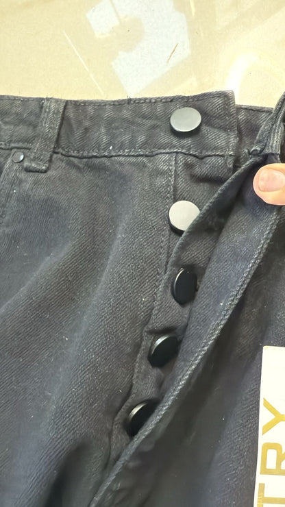 Black wide leg denim with multiple buttons(580)