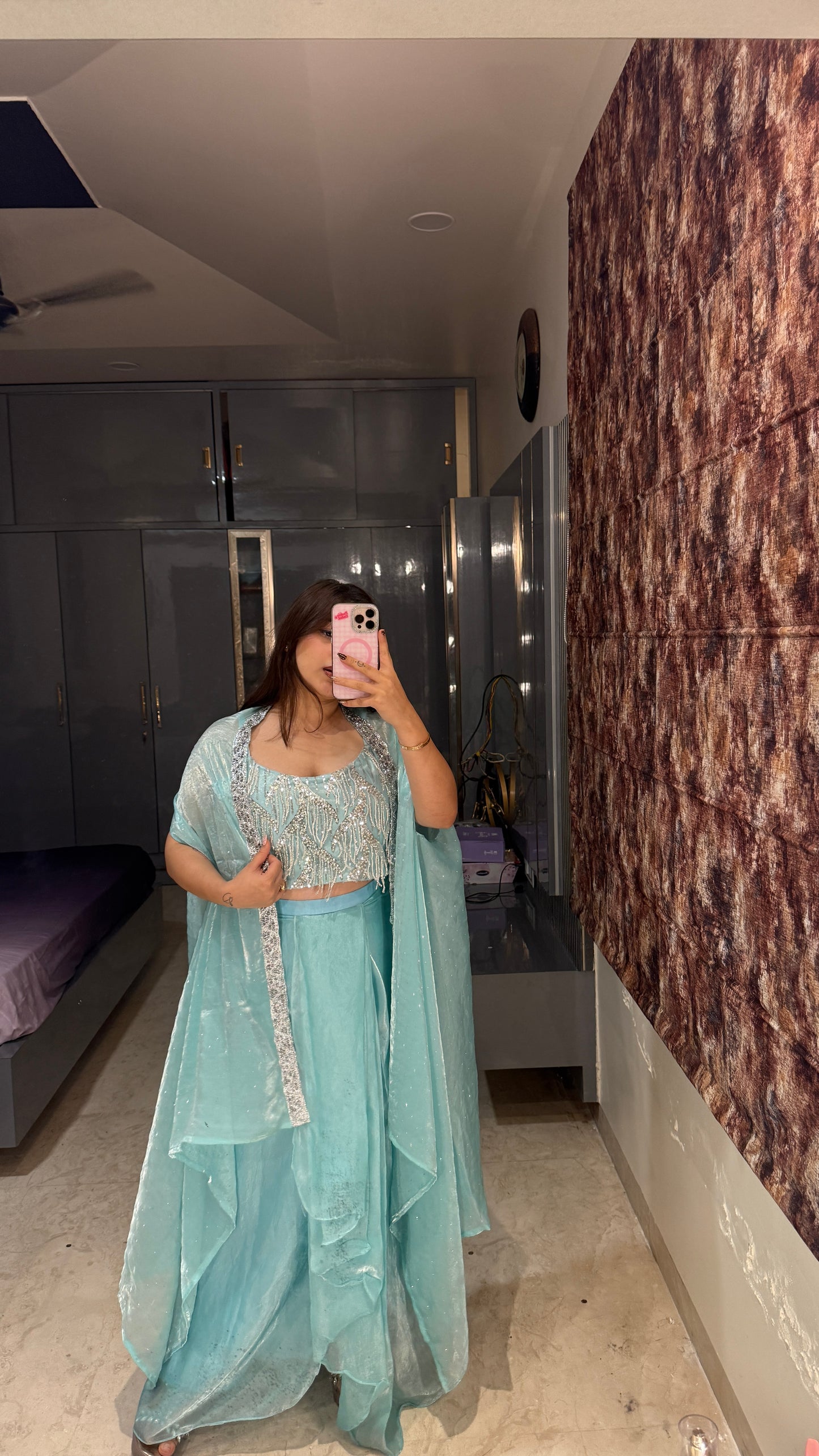 Blings blue