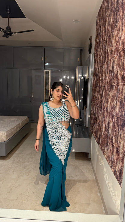 Heavy pallu saree(rama green)