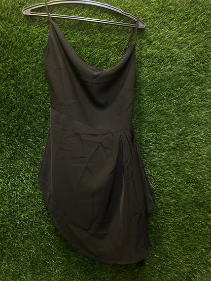 black long top