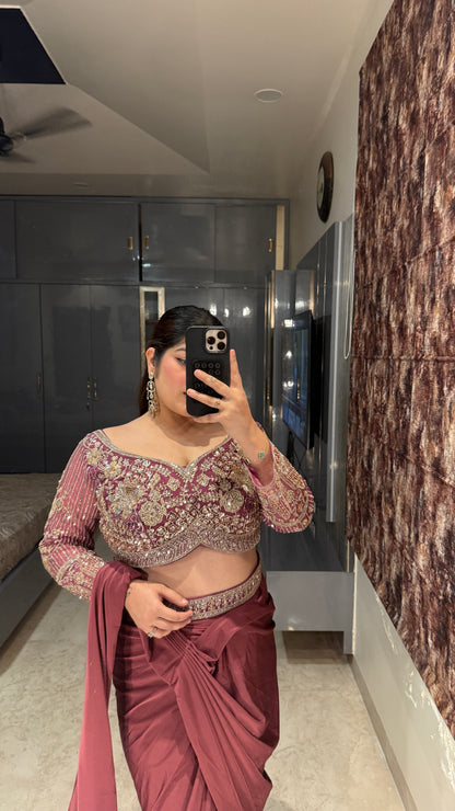 Sunehri saree