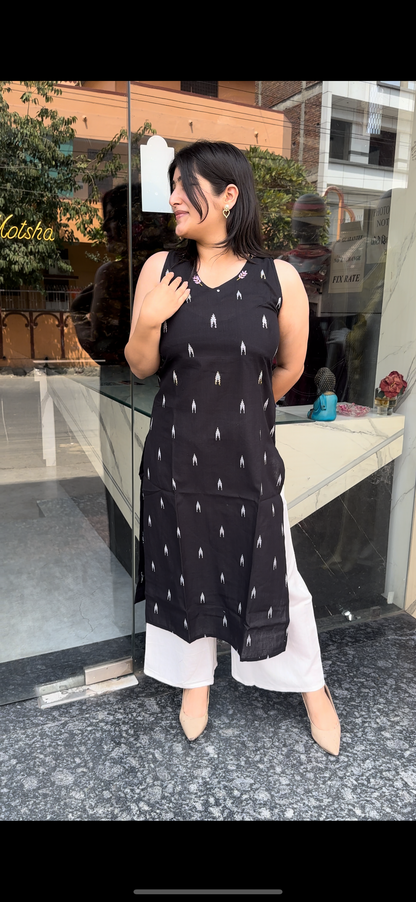 Cut-sleeves black Kurti set