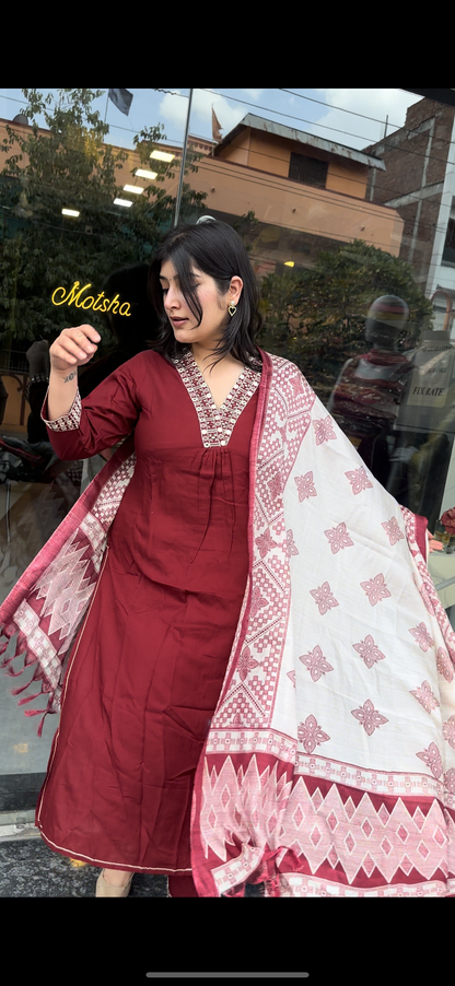 Mahroon Kurti set with dupatta