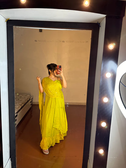 Single Shoulder Gown