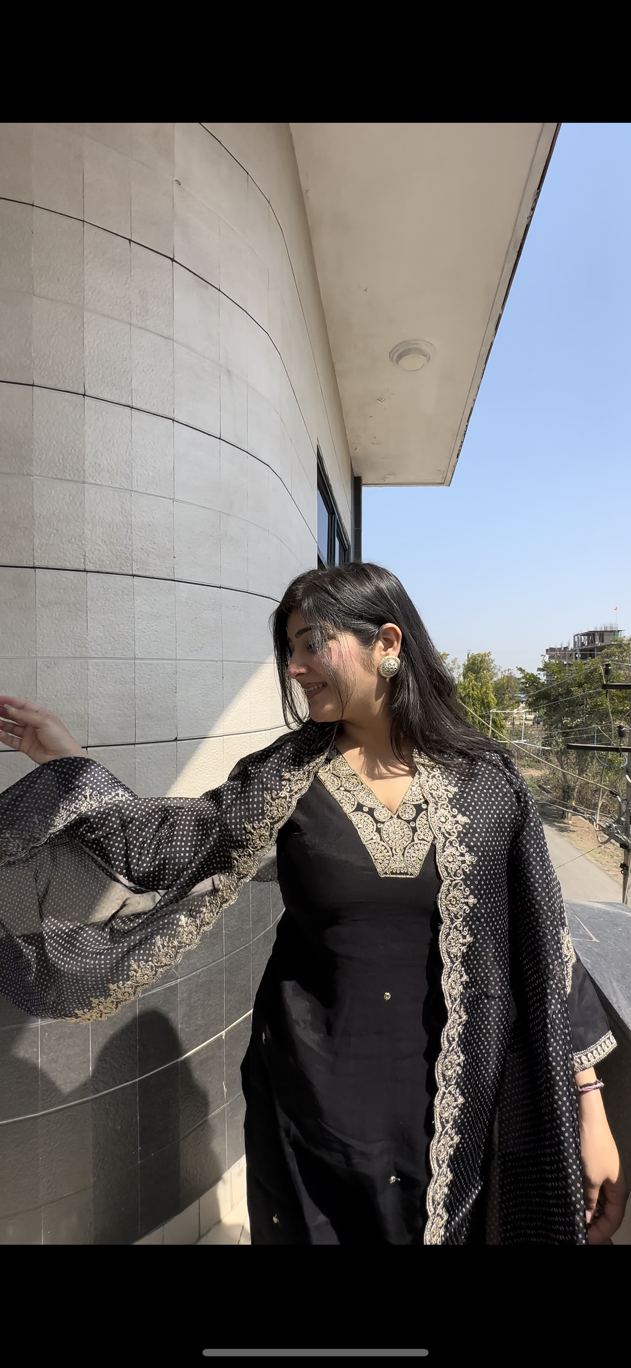 BLACK SUIT WITH BANDHEJ ORGANZA DUPATTA