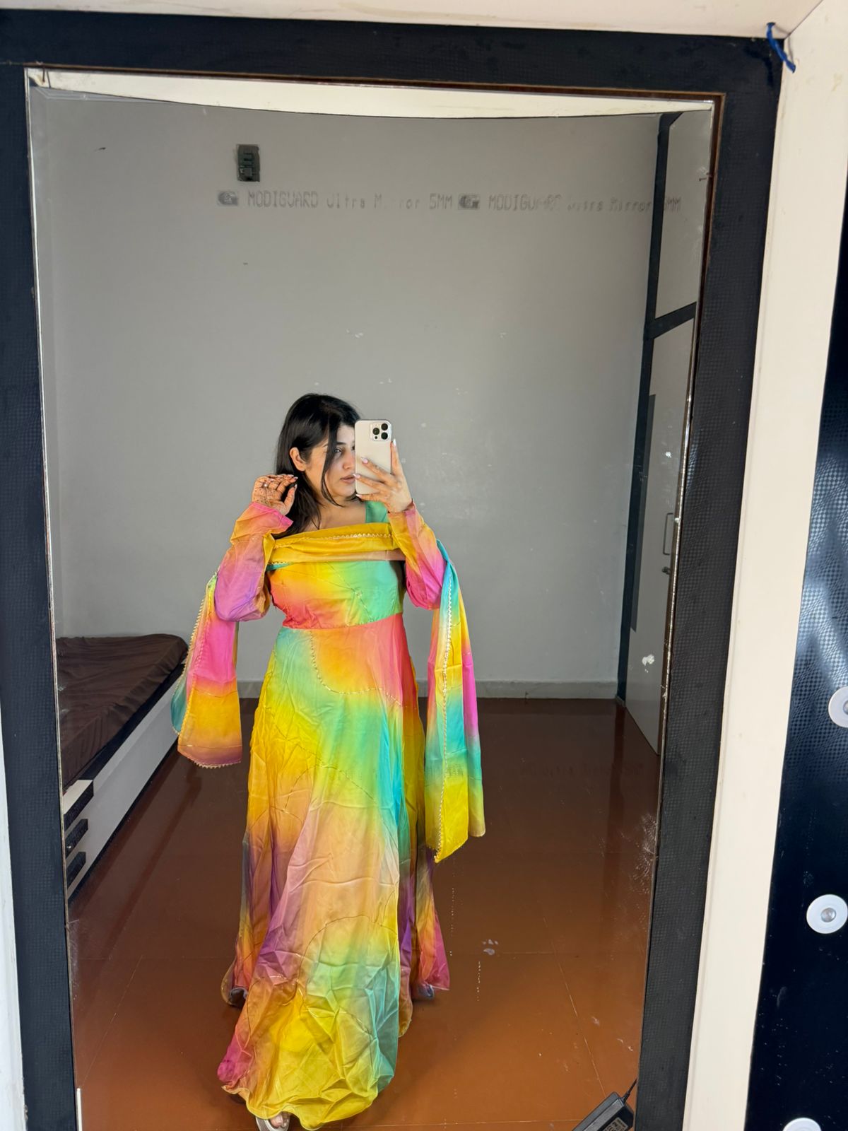 Multicolor suit.
